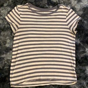 American Eagle T shirt